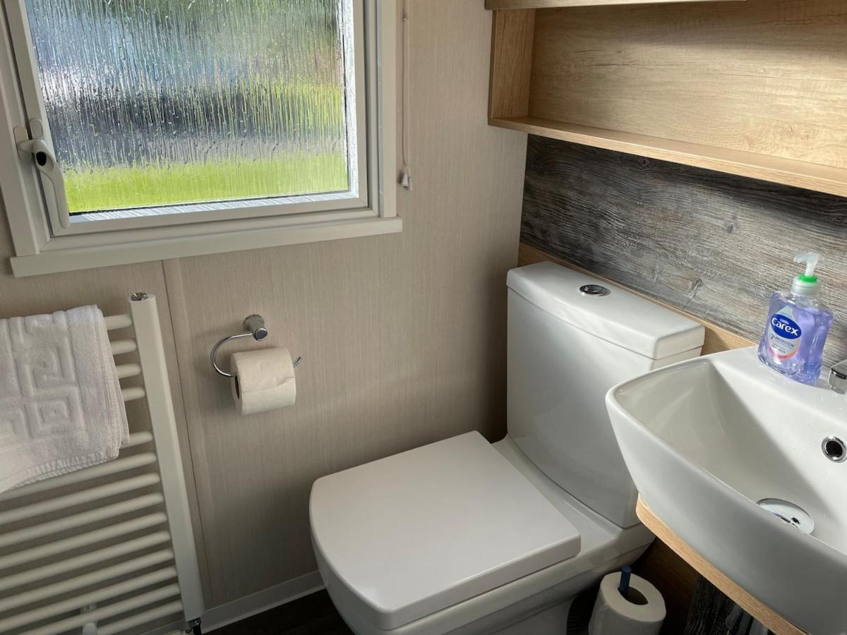 Luxury Caravan Cornwall Sleeps 4 Countryside View St Austell Zewnętrze zdjęcie