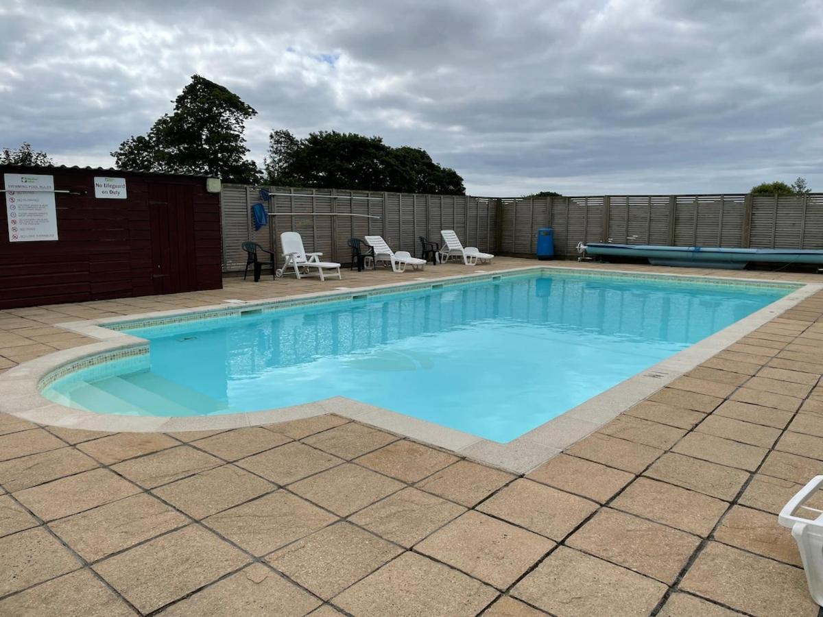 Luxury Caravan Cornwall Sleeps 4 Countryside View St Austell Zewnętrze zdjęcie