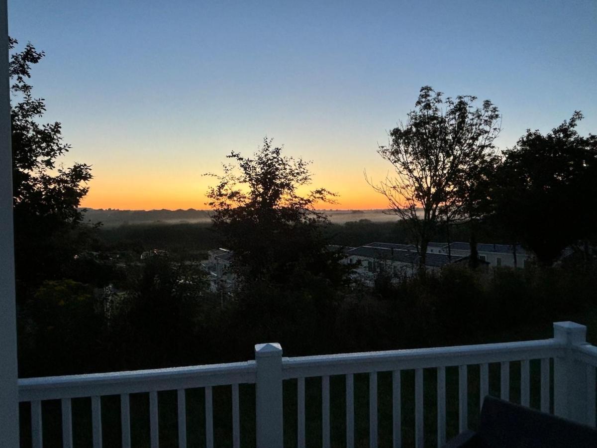Luxury Caravan Cornwall Sleeps 4 Countryside View St Austell Zewnętrze zdjęcie